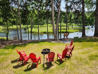 THE LILY PAD @MOOSE RIVER