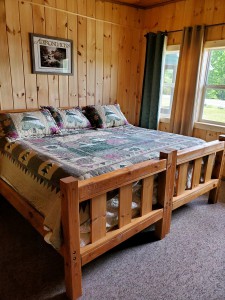 LARGE FAMILIES AND GROUPS WELCOME!!  (AND PETS)