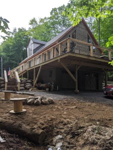 THE MOUNTAIN MUTT LODGE