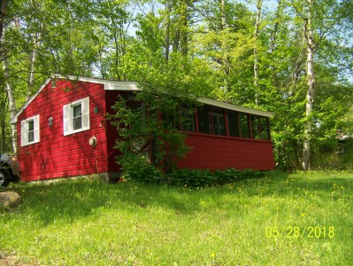 SHAMROCK HILL COTTAGES, COTTAGE ONE