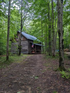 SUMMERTIME RENTAL - HISTORIC LOG CABIN ON BROOK