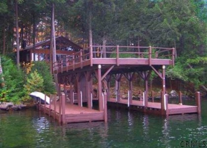 ELIZABETH ISLAND GETAWAY