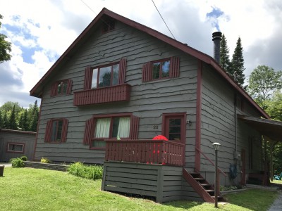 LARGE HOME W/ HOT TUB AND GAME ROOM! IN INLET, NY!