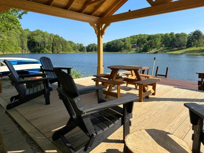 SPECTACULAR 115 ACRE LAKE HOUSE 4 SEASONS RENTAL