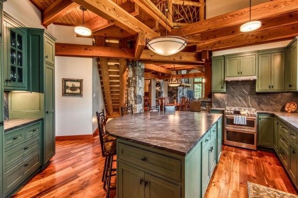 Blending comfort, serenity and sophisticated features.