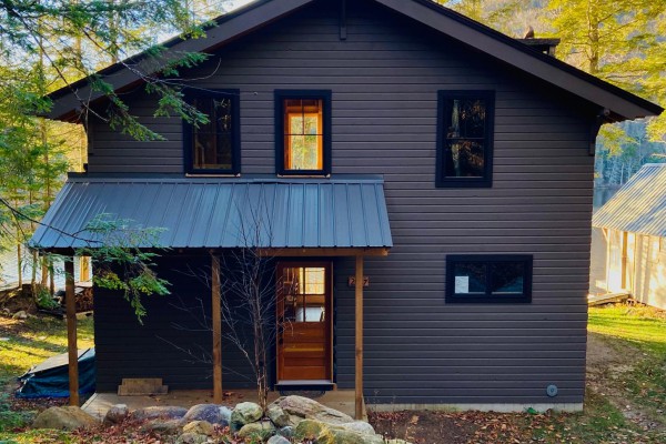 Water's Edge Cottage