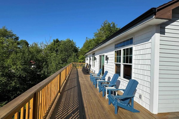 Large wrap around deck