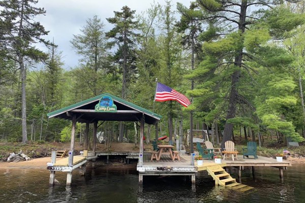 Over 100' private shore, sandy swimming, large dock