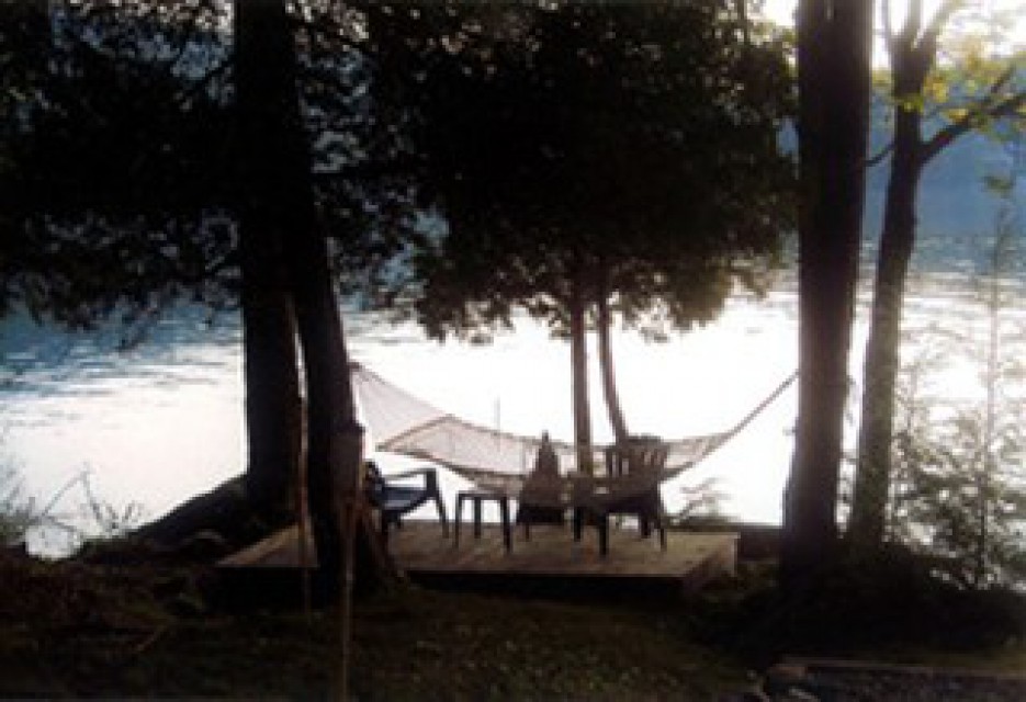 Relax and enjoy the waterfront
