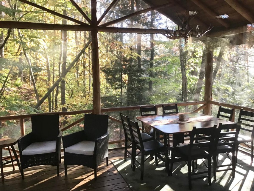 screen porch off dining room 