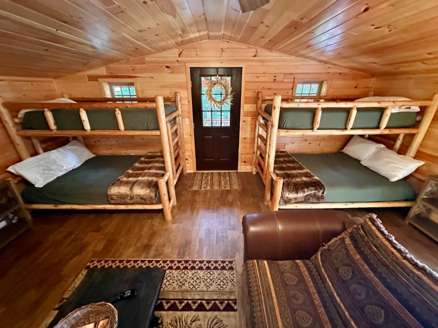 Bunkhouse Double Twin over Full