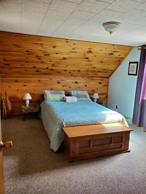 Master UPSTAIRS