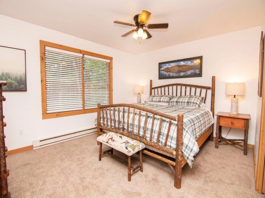 Upstairs Master King Bedroom