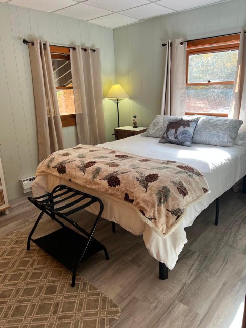 Queen Bedroom