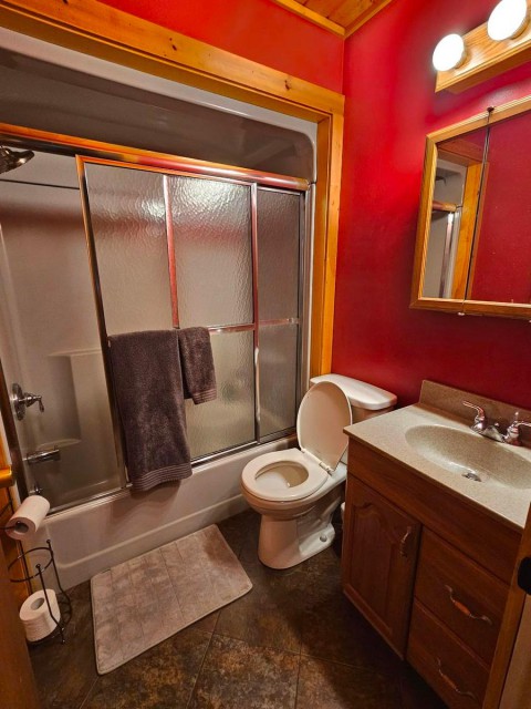 main floor bathroom