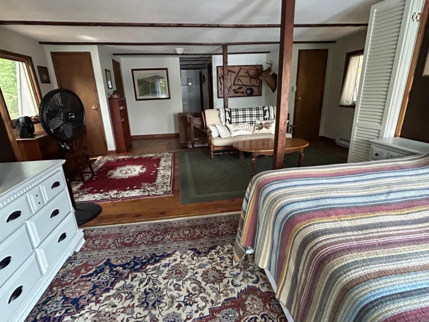 2nd floor loft/open feel