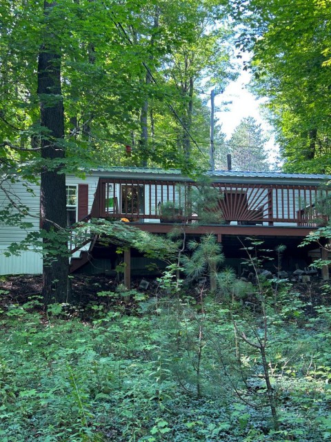 Large deck faces lake.