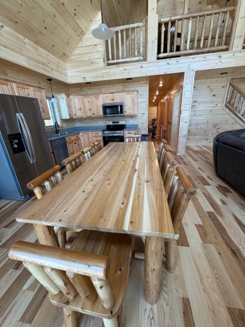 Kitchen/Dining Room 2