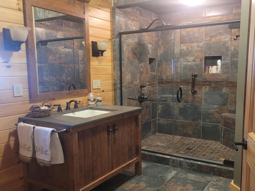 Upstairs Bathroom
