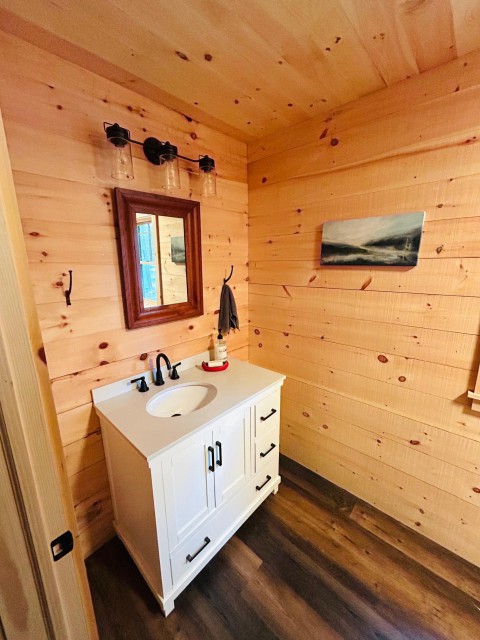 Full bathroom, with tub and shower