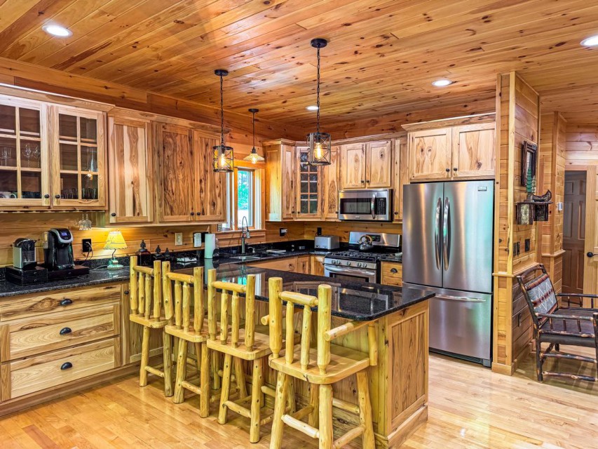 Fully Equipped Custom Kitchen