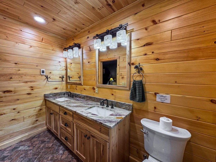 Primary Full Bathroom