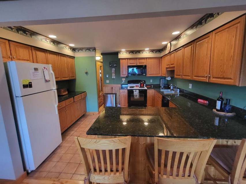 Our full kitchen, with most everything needed! 