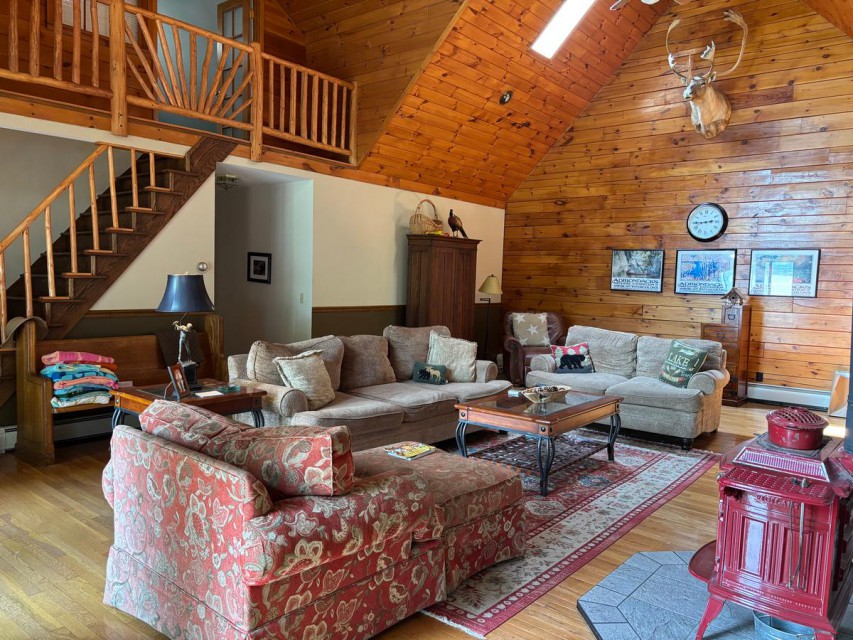 Great Room; 28 ft ceiling