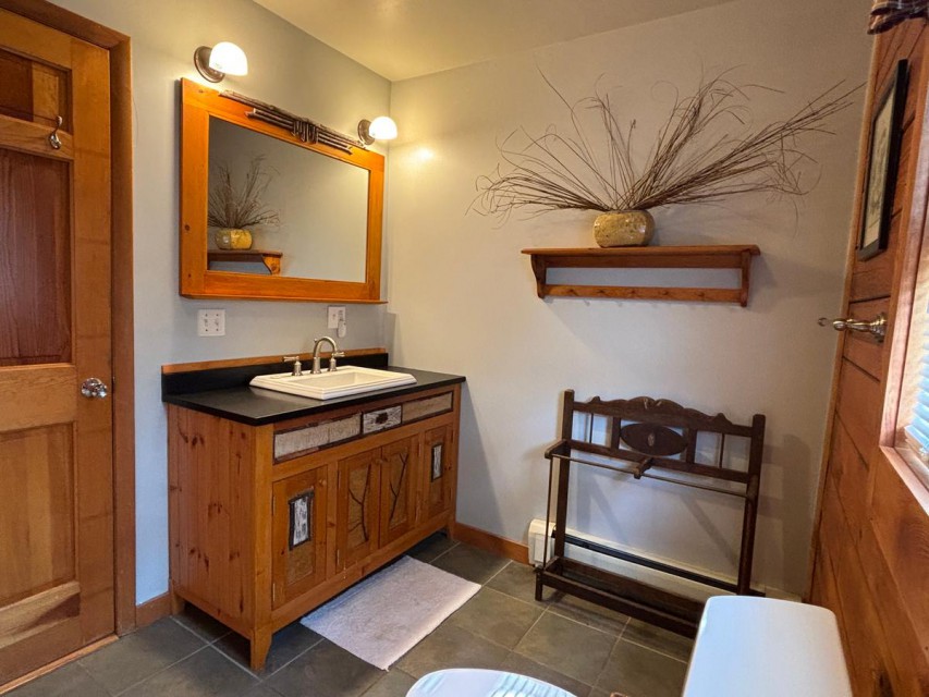 Downstairs Full Bath