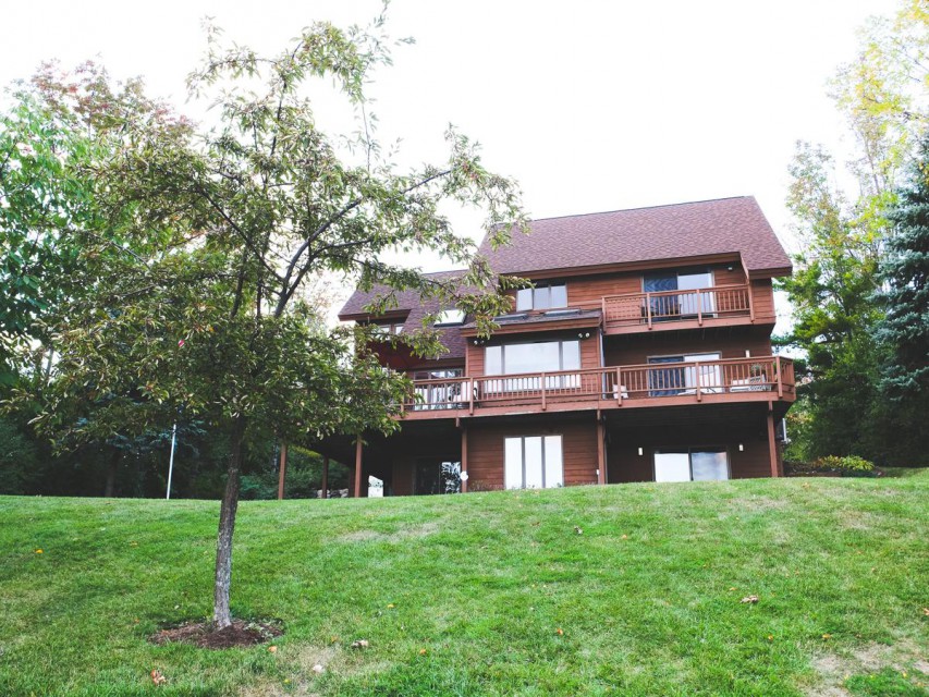 Lake front home on Northern Lake George