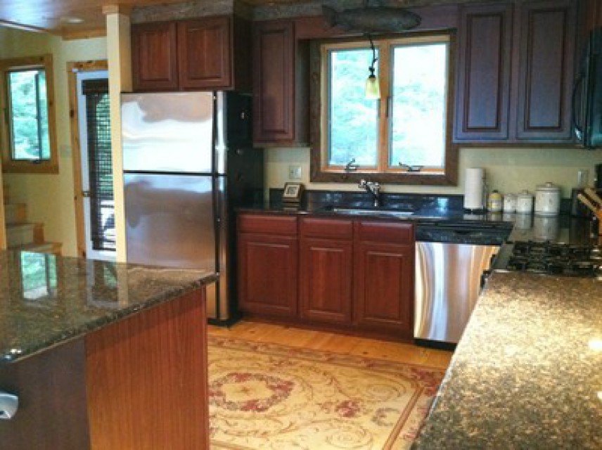 Gourmet kitchen