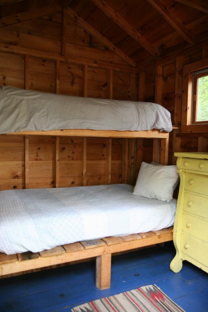 Inside bunk house. Lower is a full. Upper is single.