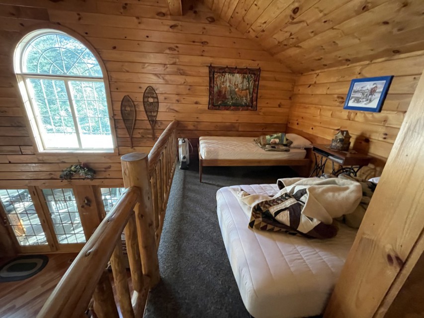 Spacious loft for sleeping or relaxing