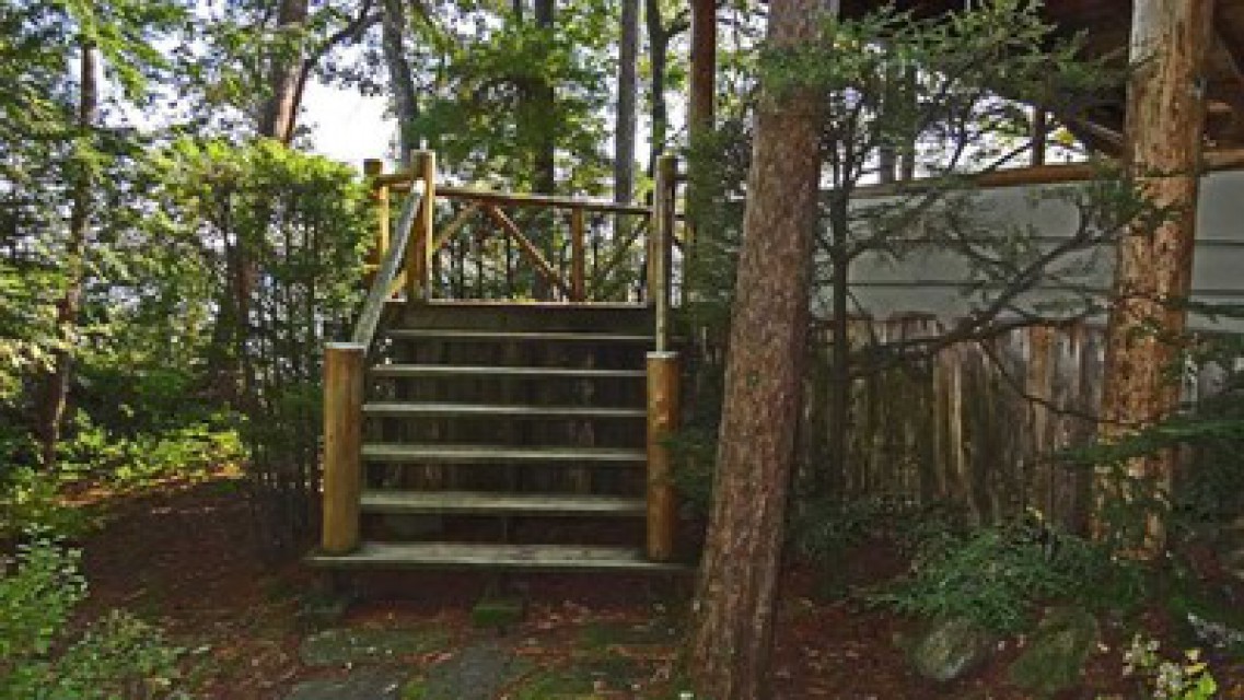 Stairs from porch