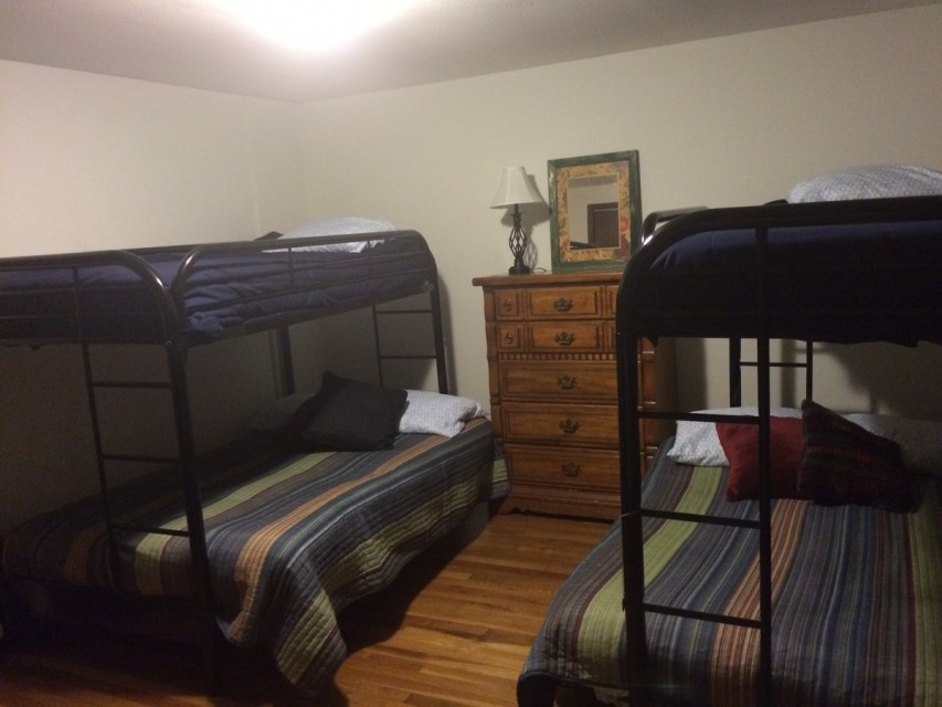 KIDS ROOM..HAS TV FOR GAME HOOK (bring system, games)