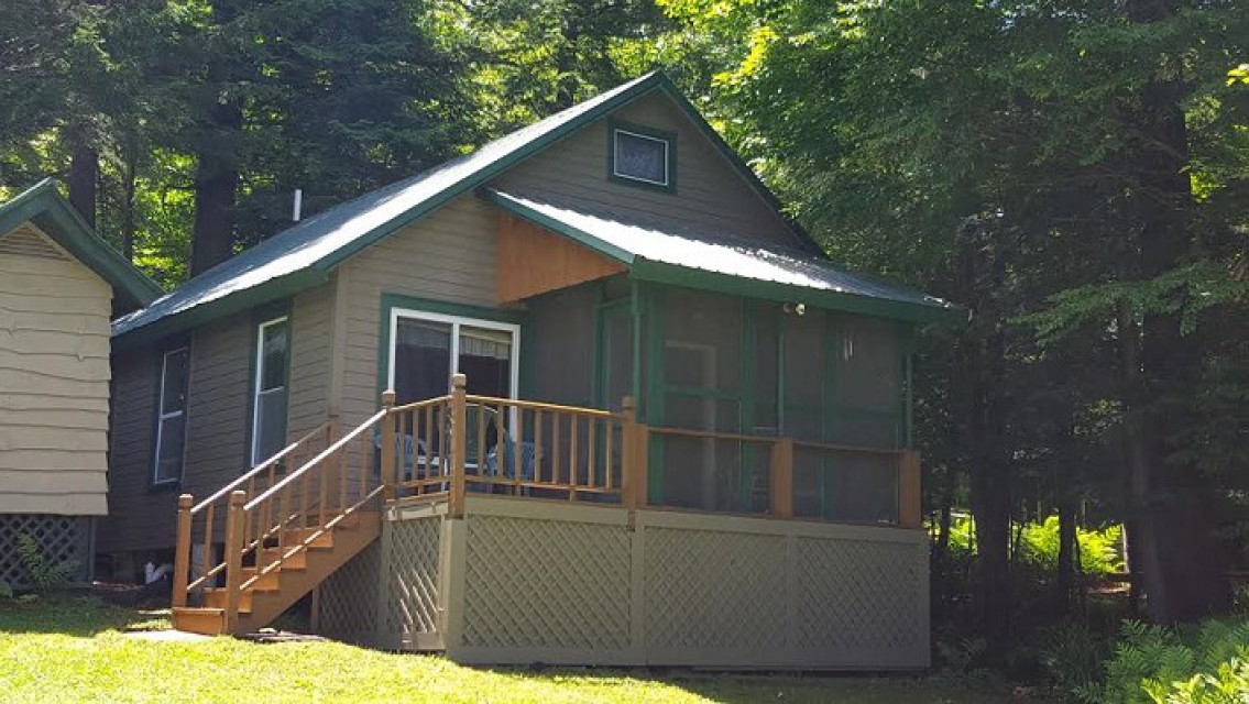 Waterfront Cottage With Dock Big Moose Lake Vr8696 Adirondack
