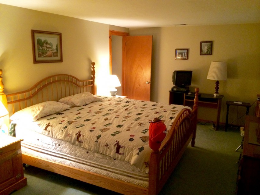 King Bed MBR