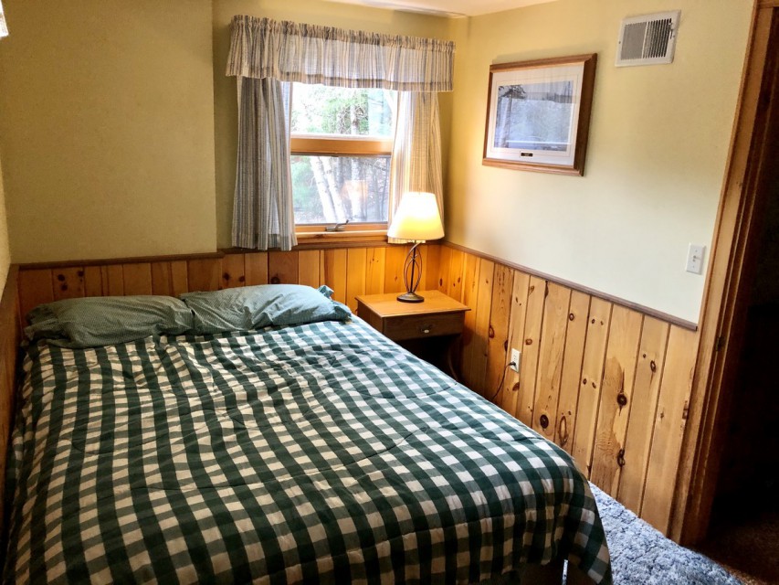 Bedroom 2 Queen Bed
