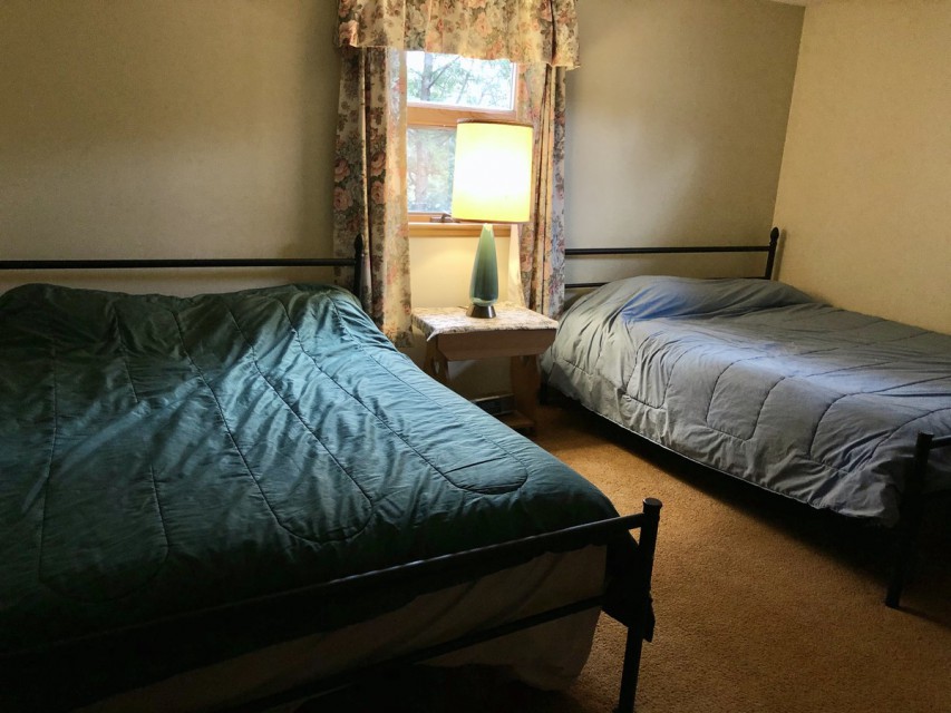 Bedroom 3   2-Queen Beds