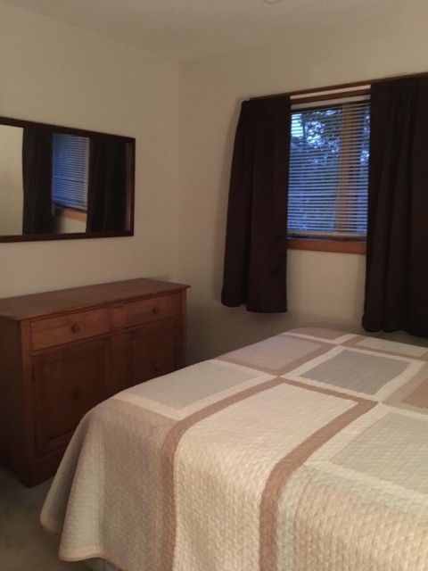 Bedroom #3 (queen)