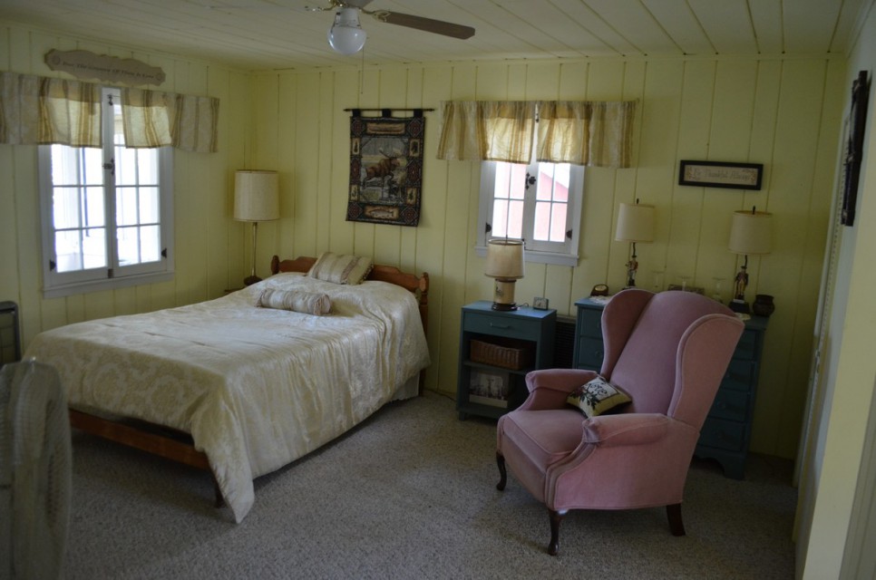 2nd Bedroom 