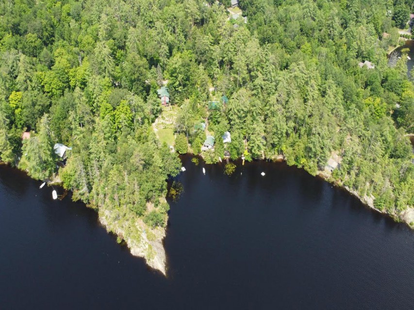 This peninsula, "the Pointt" lake views and star gazing