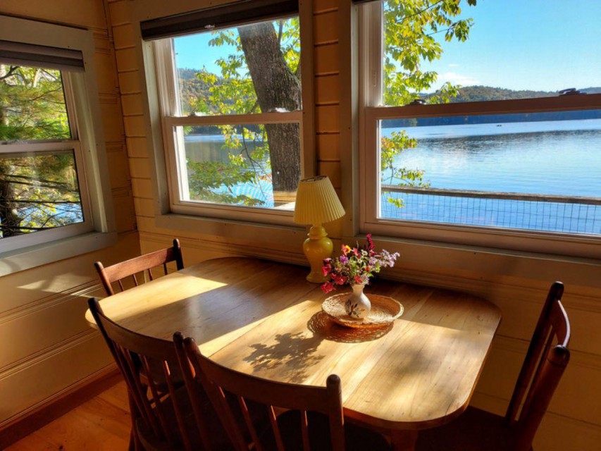 enjoy your meals inside or on the deck of Chickadee 