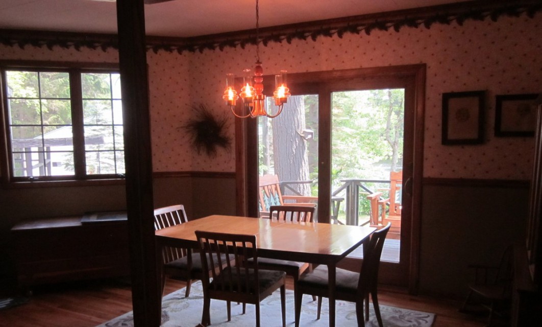 Dining Area Overlooking Porch and River