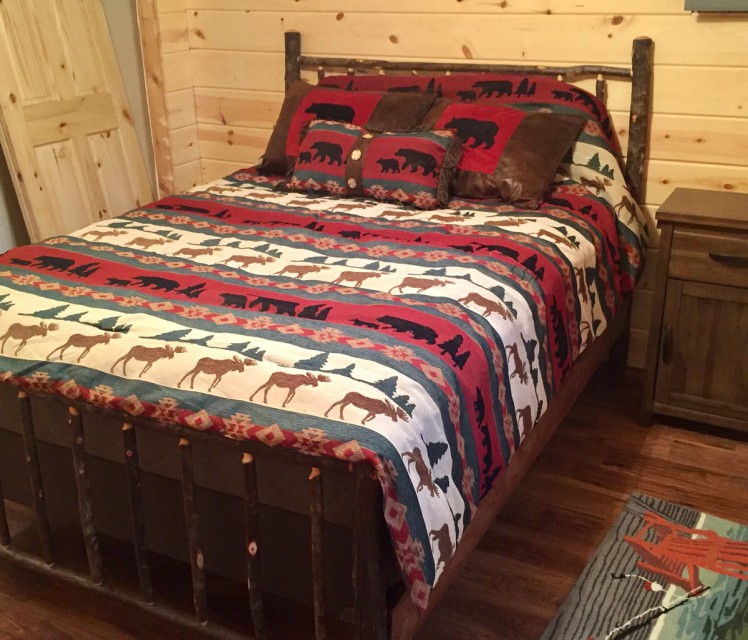 Downstairs queen bedroom