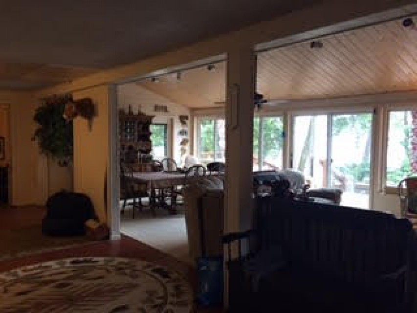 Living/dining room