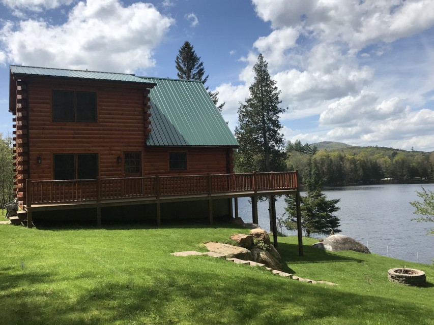Side view, stairs, fire pit
