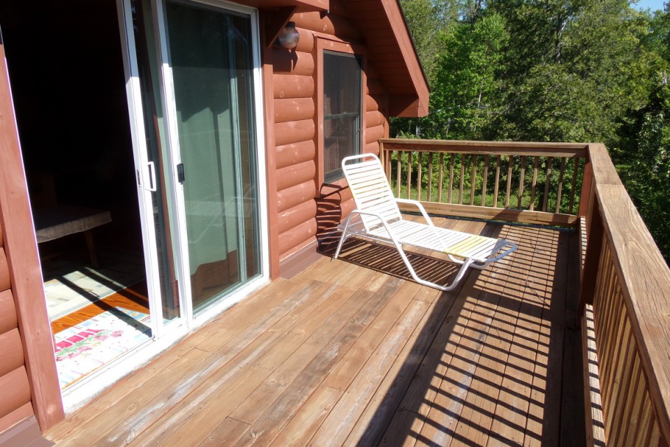 upstairs deck