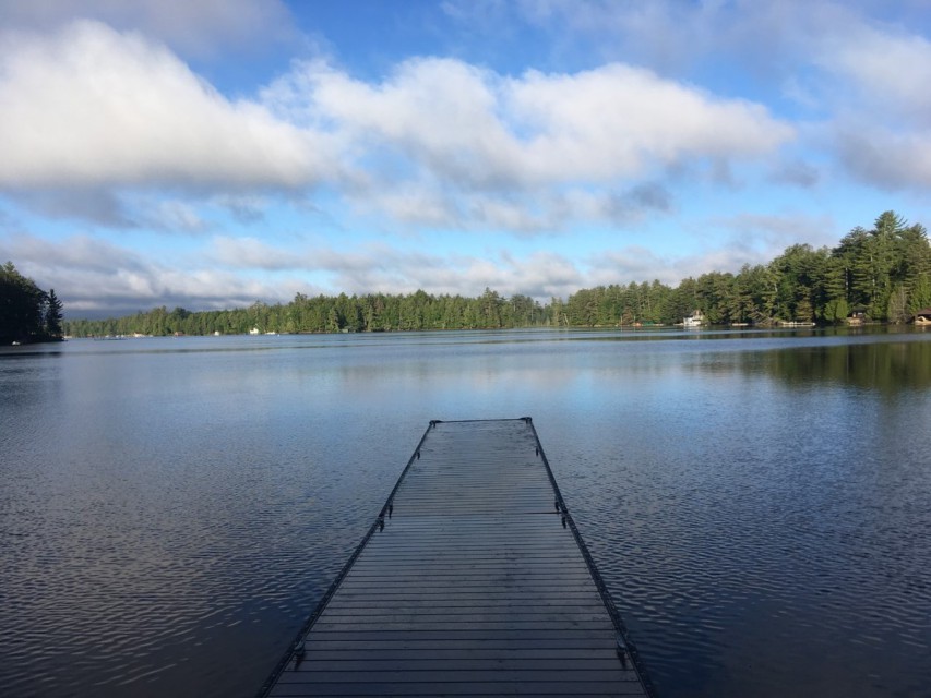 Dock (18ft limit,includes motor), next to boat launch