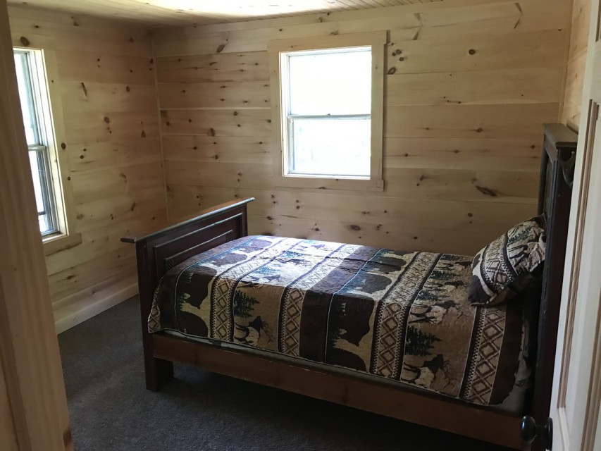 Bedroom #2 with single bed